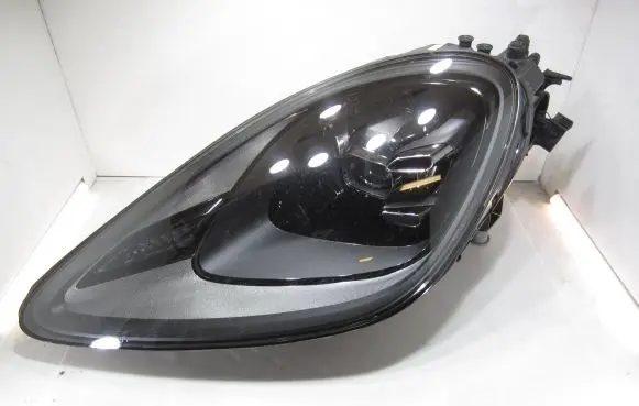Porsche Cayenne (9Y0 9Y3) Headlight/headlamp 9Y0941033AK T9Y0033 1EX01646545