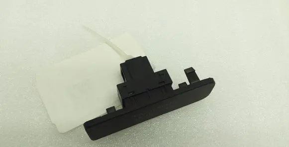 Volkswagen Golf V Passenger airbag on/off switch 5M0919234