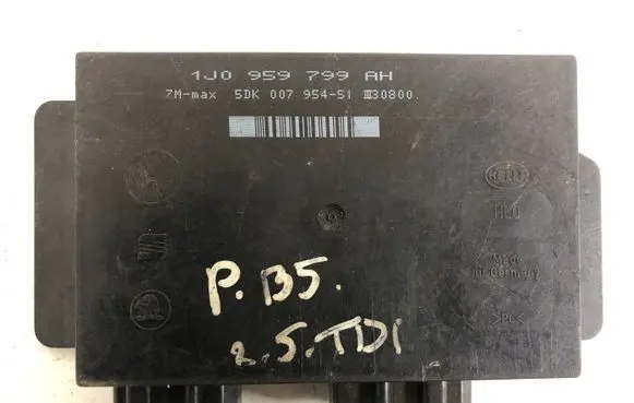 Volkswagen PASSAT B5 Comfort/convenience module 1C0959799AH
