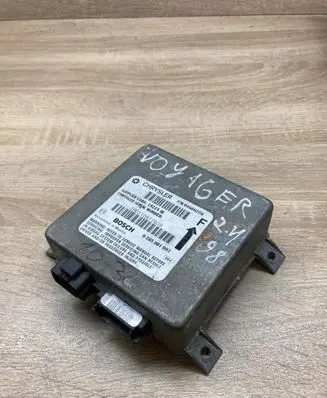 Chrysler Voyager Airbag control unit/module 04686256 0285001093