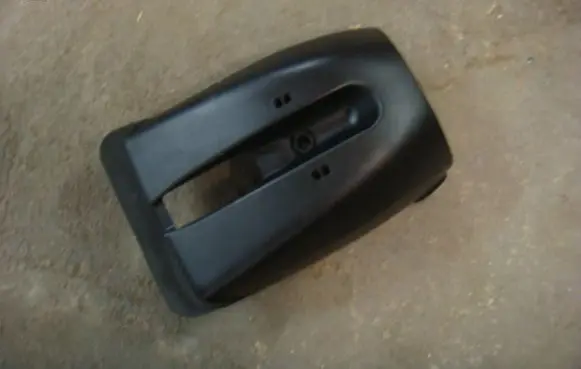 Suzuki Swift III Steering wheel column trim
