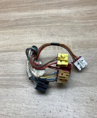 Audi A6 S6 C4 4A Plug wire 4A0972988 8A0972986