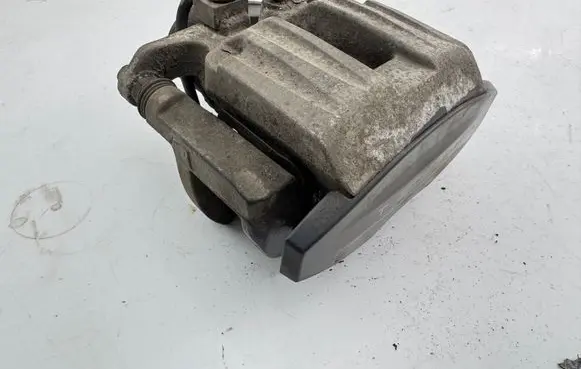 Tesla Model S Rear brake caliper 107854200A 17LR0733