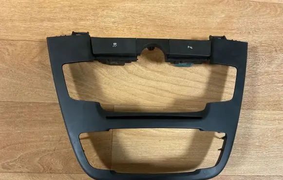 Opel Insignia A Climate control/heater control trim 22759483 1303010302A