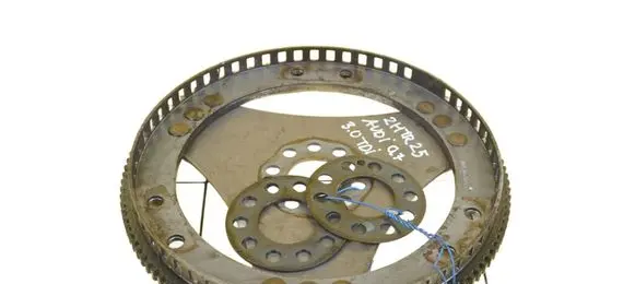 Audi Q7 4L Dual mass flywheel 059105323T BUG