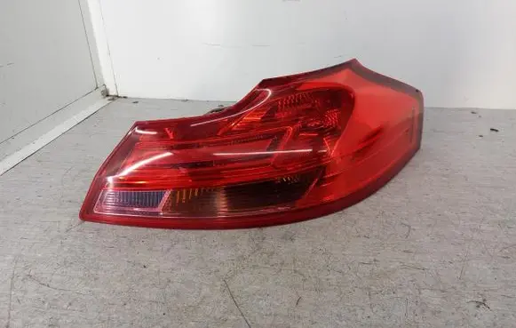 Opel Insignia A Rear/tail lights