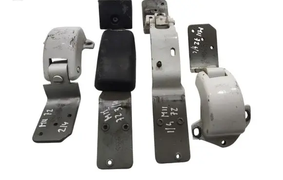 Renault Master II Rear door hinge set 