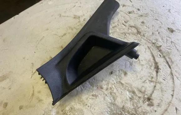 Ford Focus Other interior part FM51A13245AAW T9708 PPTD20