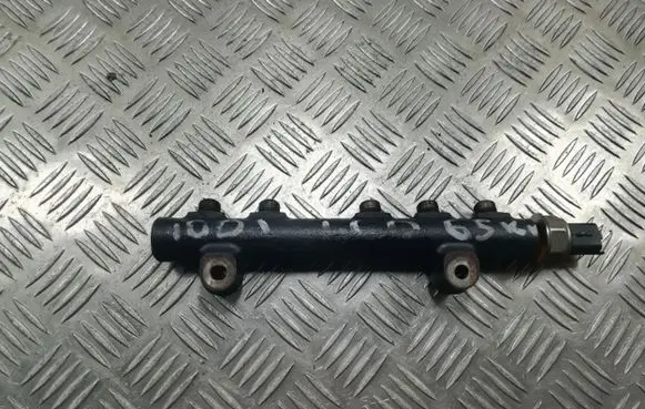 Ford Mondeo Mk III Fuel main line pipe 110541559 28497Z01