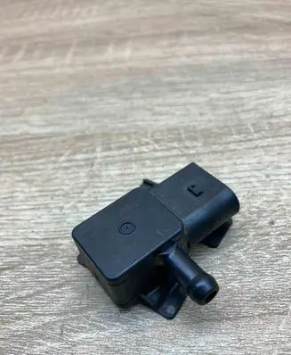 BMW X3 E83 Exhaust gas pressure sensor 7805152 780515201 Used