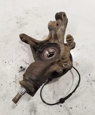 Peugeot 5008 Front wheel hub spindle knuckle