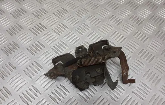 Mitsubishi Galant Engine bonnet/hood lock/catch