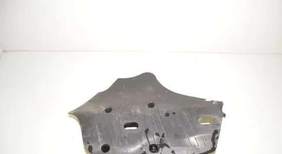 Rear underbody cover/under tray