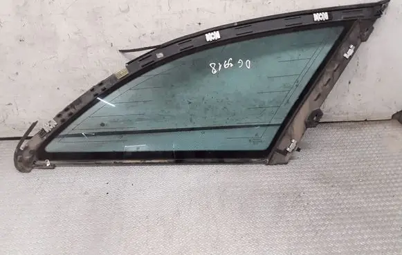 Mercedes-Benz C W203 Rear side window