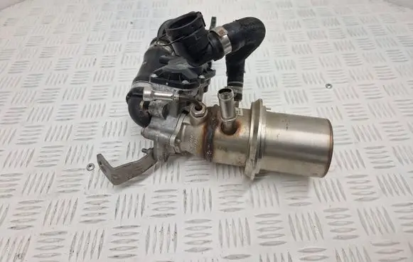 Jeep Renegade EGR valve cooler 00463497150 46349574 00796