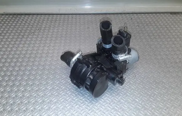 Audi A6 S6 C6 4F Coolant heater control valve 0392023007
