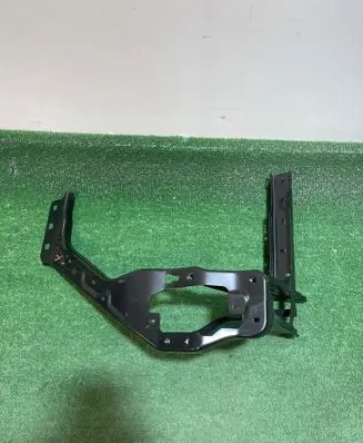 BMW X1 U11 Headlight/headlamp mounting bracket 51648737291