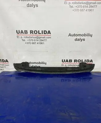 Front bumper lip
