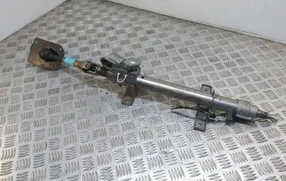 Mercedes-Benz Sprinter W906 Steering wheel axle A9064600916 A03754561C2