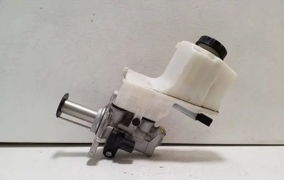 Audi Q2 - Master brake cylinder 502611301G