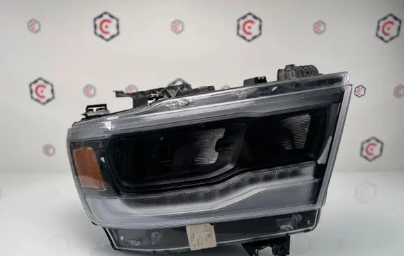 Dodge RAM 1500 DS Headlight/headlamp P68316088AH