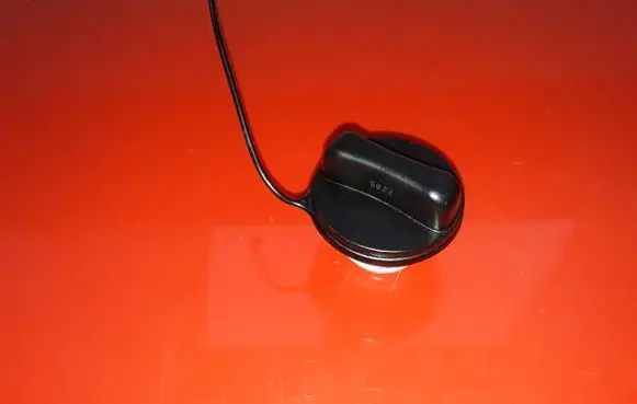 Nissan Qashqai Fuel tank filler cap 5622