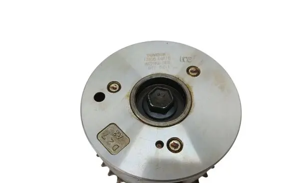 Toyota Yaris Camshaft pulley/ VANOS 135200Q010