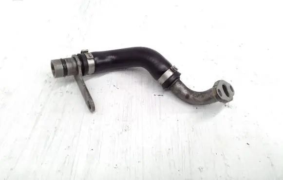 BMW 4 F32 F33 Turbo turbocharger oiling pipe/hose 8626653