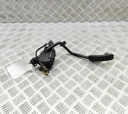 Jaguar XK - XKR Accelerator throttle pedal 6W839F836B