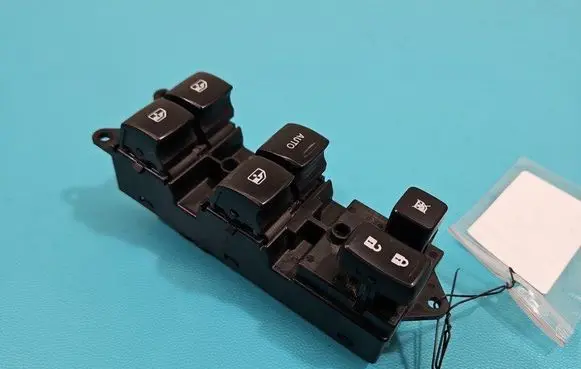 Mitsubishi Outlander Electric window control switch 8608A347 IMPRK1468679