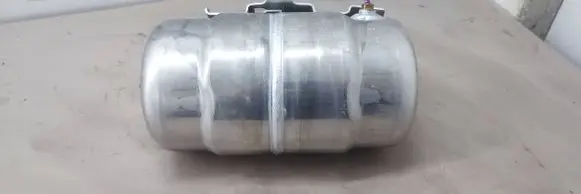 Audi A8 S8 D5 Air suspension tank/reservoir 4N0616203C