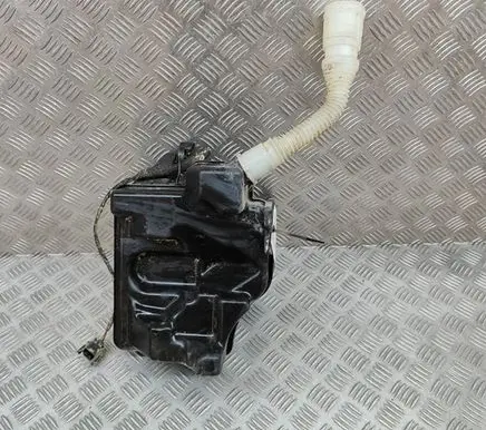 Audi A1 Windshield washer fluid reservoir/tank 6R0955453G 6R0955681