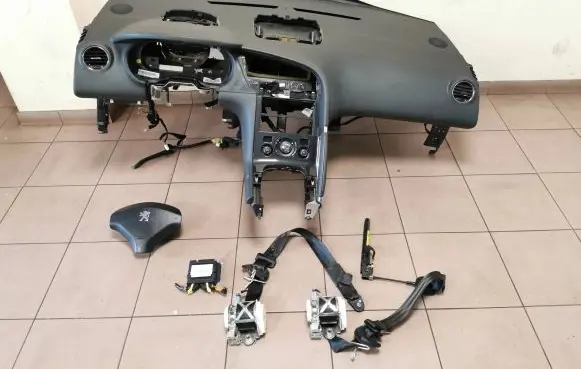 Peugeot 3008 I Airbag set with panel 9685481677 9685506177 9684672580