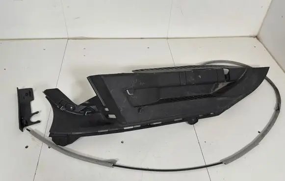 Skoda Octavia Mk4 Other interior part 5LE867761A