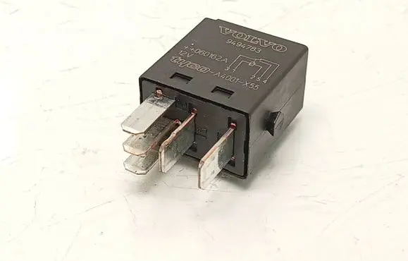 Volvo XC70 Other relay 9494783