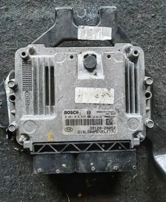KIA Sportage Engine control unit/module 391202A052