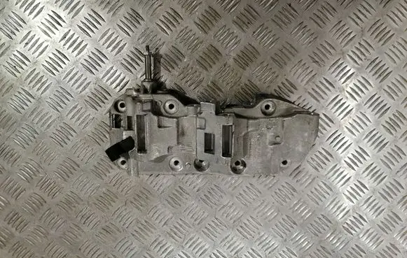 Generator/alternator bracket