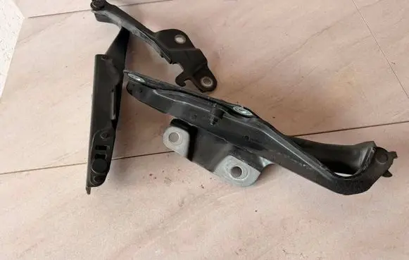 Jaguar XF X250 Engine bonnet/hood hinges