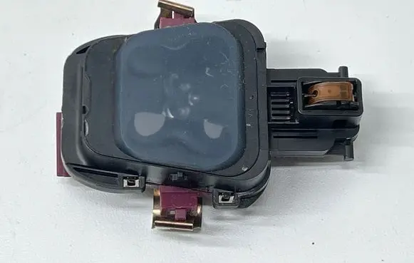 Mercedes-Benz GLC X253 C253 Rain sensor A2539000100 1009439108 YC007RE20047C