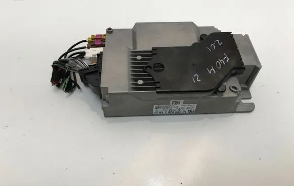 BMW 1 F40 Sound amplifier 7928592