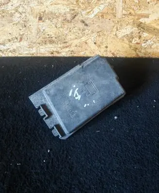 Seat Ibiza IV (6J,6P) Fuse box cover 6C0937132C