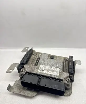 Volkswagen Touran I Engine control unit/module 03G906021CG 1039S12044 0281012746