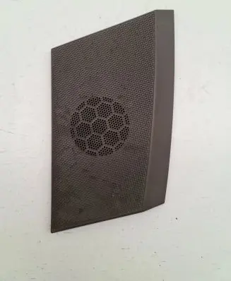 Side speaker trim/cover