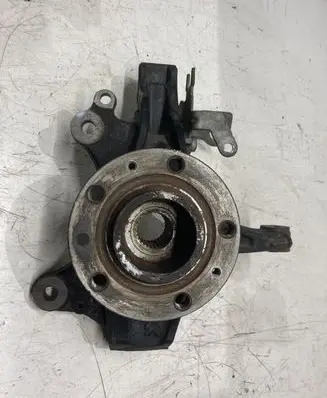 Opel Grandland X Front wheel hub 1618890980