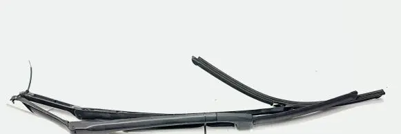 Volkswagen Phaeton Front wiper blade arm 3D1955410