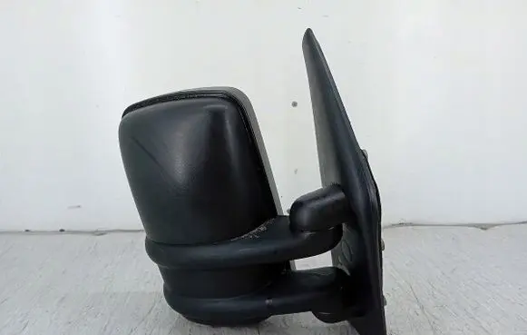Front door electric wing mirror