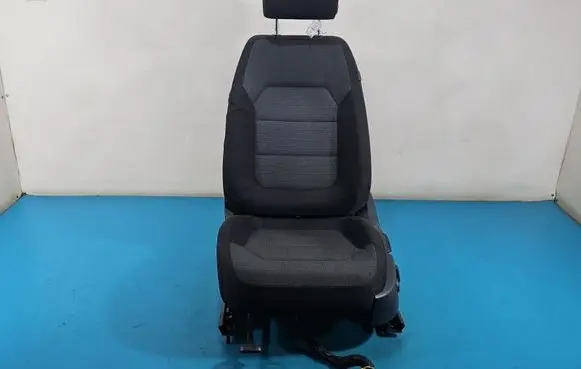 Volkswagen PASSAT B7 Front driver seat IMPRK1597909