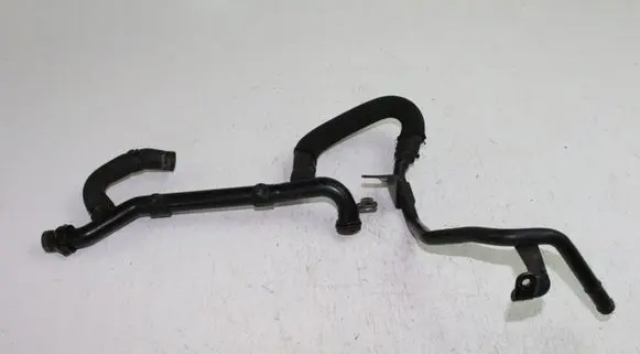 Audi A6 S6 C6 4F Engine coolant pipe/hose 06D121065 06D121085A