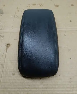 Jaguar X-Type Armrest 