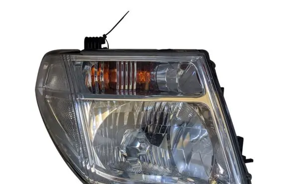Nissan Navara D40 Headlight/headlamp 26060EB30A